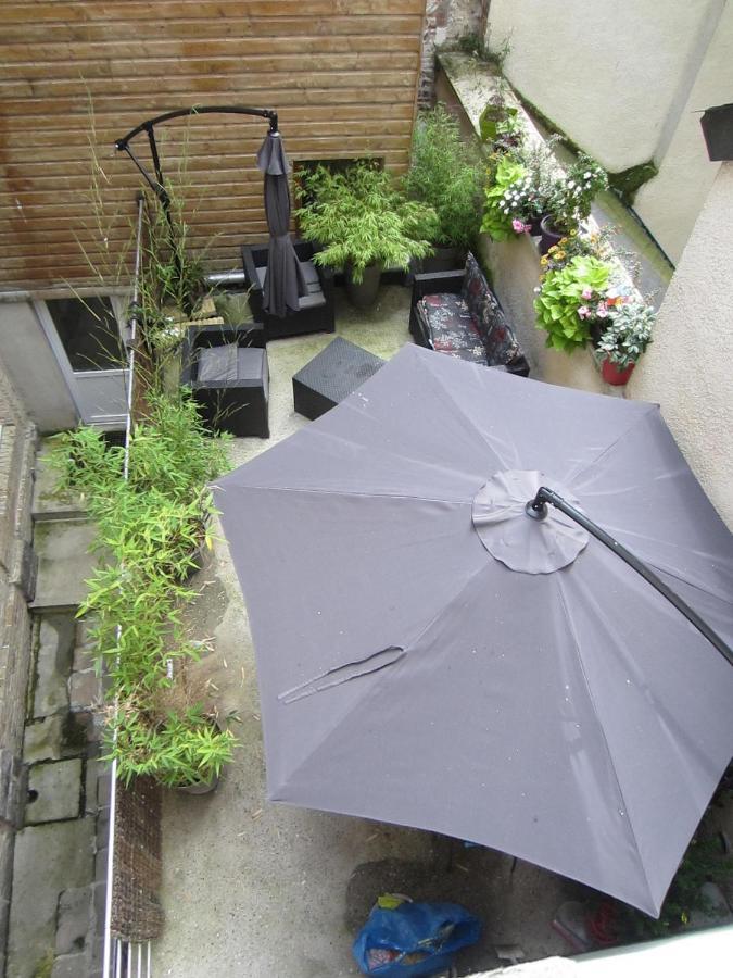 Appartement Studio hyper centre avec terrasse à 1 rue de la plage et2 à Dieppe Extérieur photo